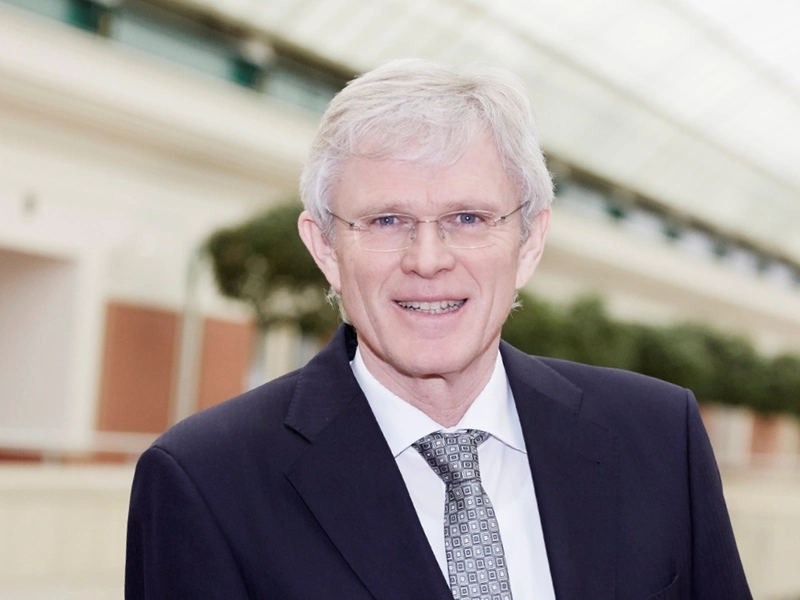 Angemerkt von Dr. Norbert Schraad