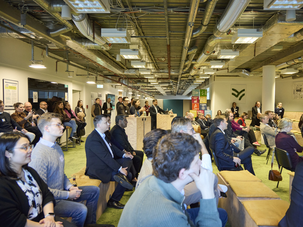 „AI made in FrankfurtRheinMain“: Next Steps auf dem Weg zum führenden KI-Standort